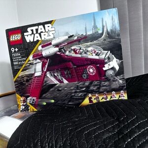 LEGO Star Wars Coruscant Guard Gunship
Set 75354